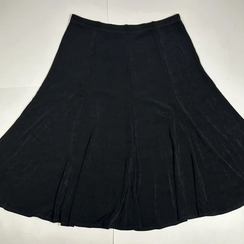 Chico’s Travelers Short Skirt Jersey Knit Slinky Flare Swing Black Pull On Sz M - Picture 2 of 10